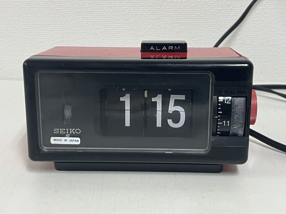 管32265 SEIKO セイコー パタパタ時計 赤 昭和レトロ DP 690T 置き時計 目覚まし時計の画像2