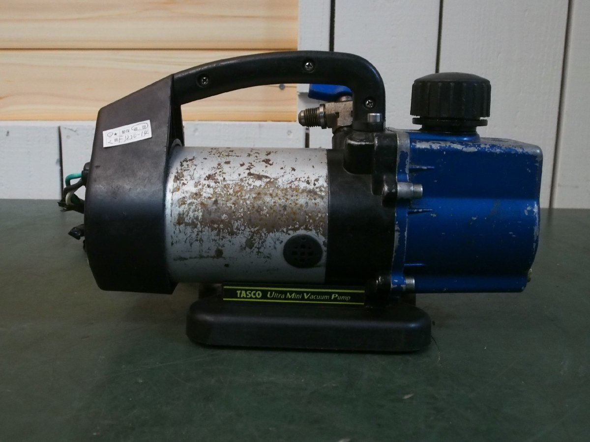 ☆【2F1220-14】 TASCO タスコ 真空ポンプ TA150SB 100V ウルトラミニツーステーUltra Mini Vacuum Pump ジャンクの画像4