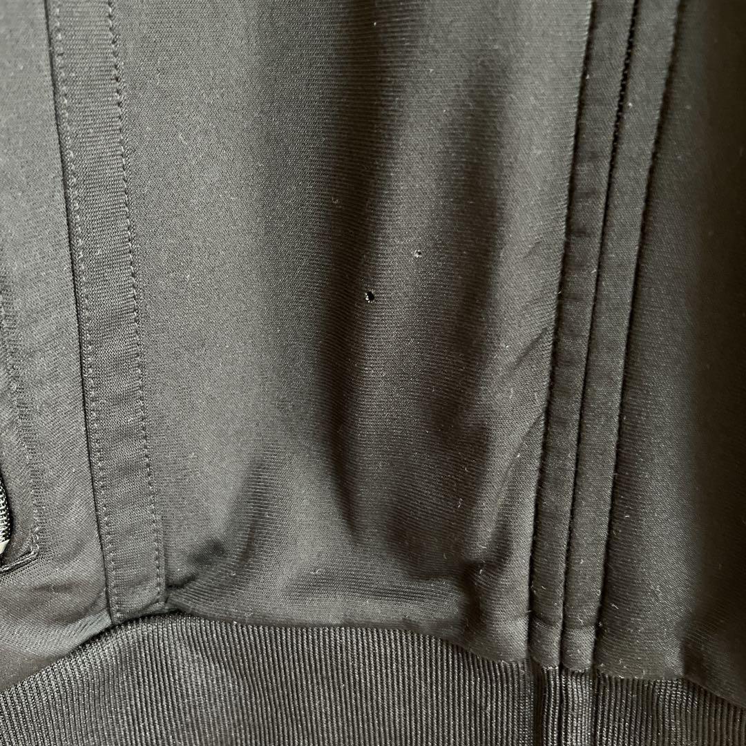 90's carhartt カーハート トラックジャケット ジャージ M〜 黒 90's carhartt カーハート トラックジャケット ジャージ M〜 黒