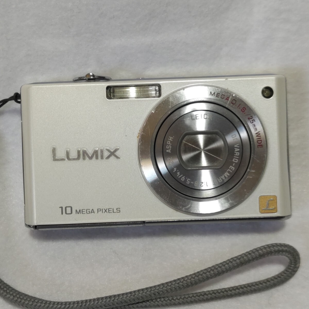 Panasonic LUMIX DMC-FX37 ルミックス 動作品 予備バッテリー充電器付き コンパクトデジタルカメラ ホワイト _画像1