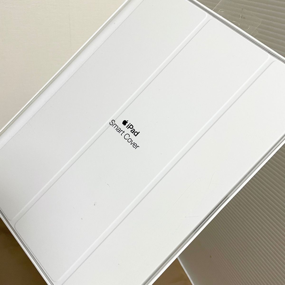 純正 iPad 9.7インチ iPad Air 2用 Smart Cover ホワイト MQ4M2FE/A  Apple 
