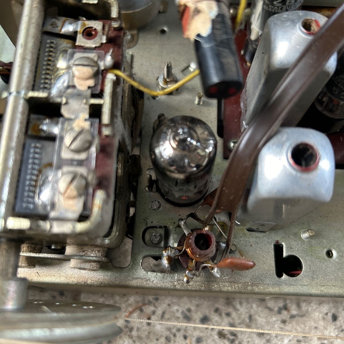 national SE-6500 真空管ラジオ 昭和 レトロ 通電確認済 national SE-6500 真空管ラジオ 昭和 レトロ 通電確認済