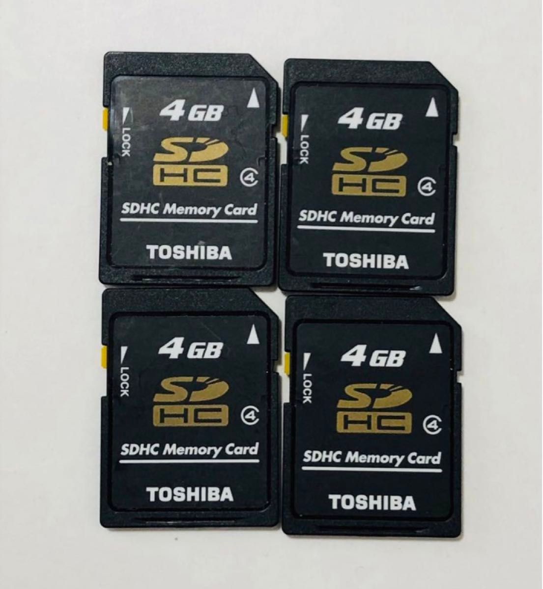 TOSHIBA 東芝 SDカード SDメモリカード DS カメラ用 4GB 4枚