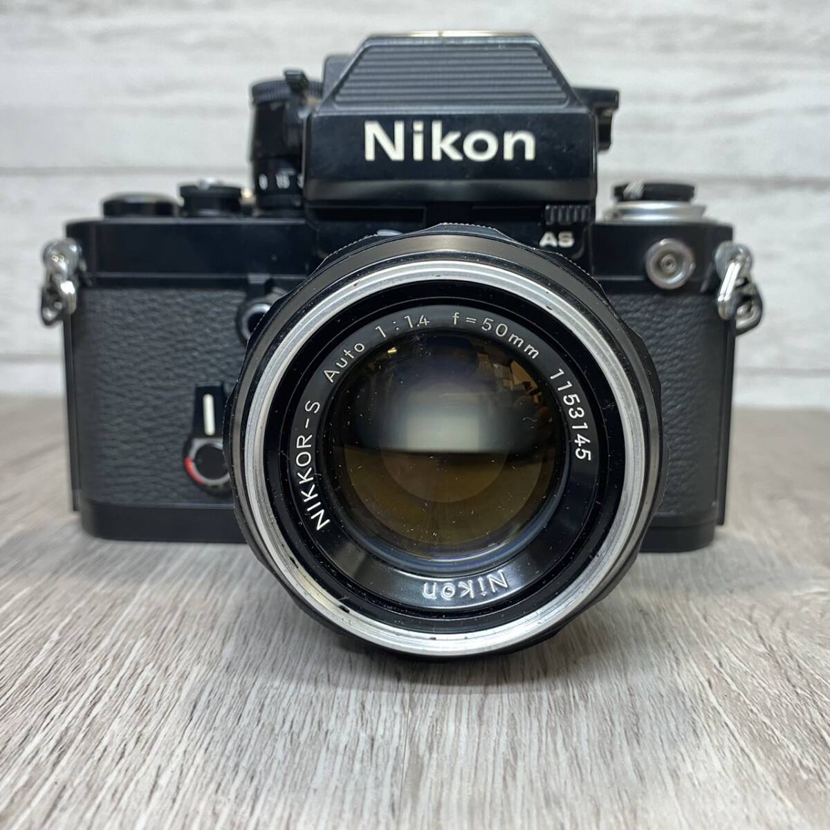 【YH-8430】中古現状品 NiKon F2 ボディ + レンズ 1:1.4 f=50mm ニコン 一眼レフ カメラ_画像2