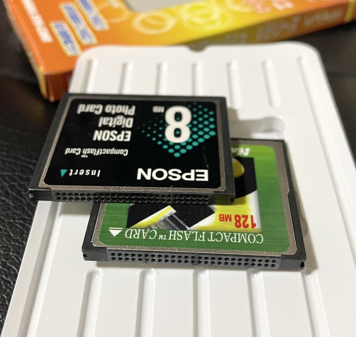 コンパクトフラッシュ 8MB ＆ 128MB ★中古 EPSON HAGIWARA SYS-COM ●動作確認済み● 中古品 記録用 メモリー メモリーカード_画像3