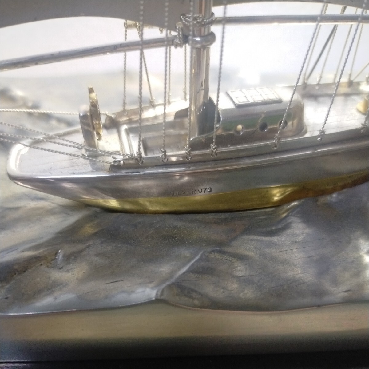 SILVER 970 刻印有 銀ヨット / 帆船 ガラスケース 置物 インテリア / 銀細工 / (AＹ)の画像9