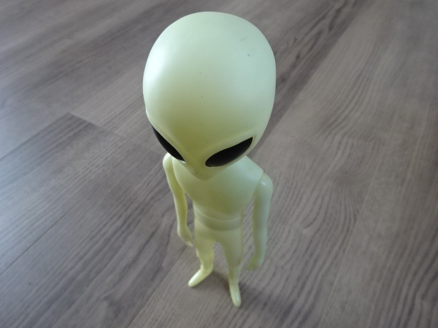 マーミット リトルグレイ 夜光ソフビ製 宇宙人 ソフビ フィギュア 蓄光 MARMIT HUMANOID ALIEN LITTLE GRAY Figre GLOW IN THE DARK _画像1