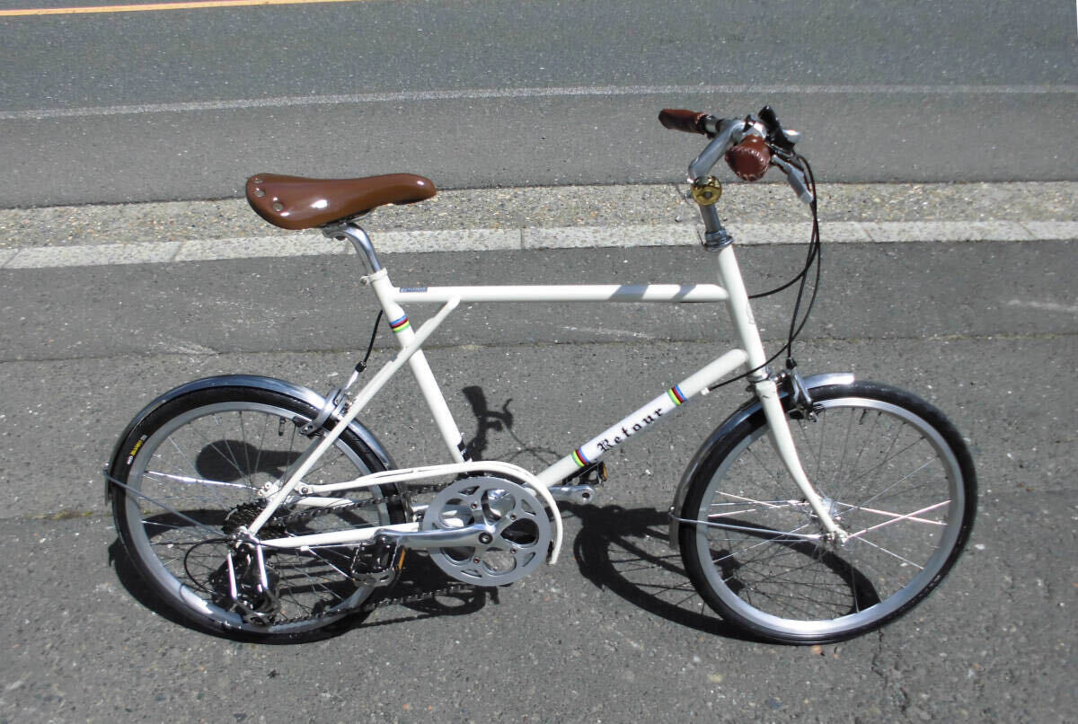 1円～ERetour ミニベロ 小径車 SHIMANO 7速 タイヤ新しい 20インチ クロスバイク 白色 3237_画像1