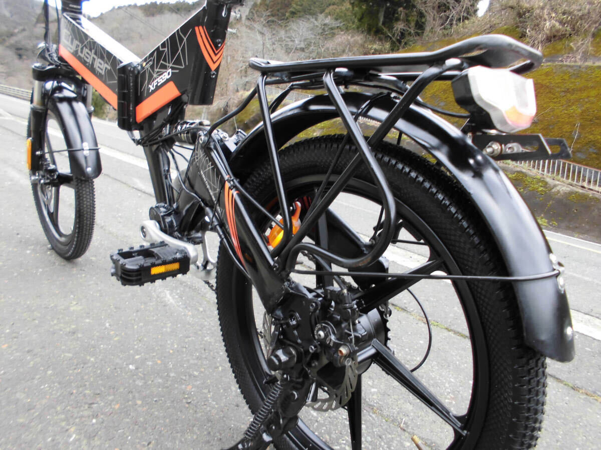 1円～cyrusher ディスク式 MTB XF590 新しいリチウムバッテリー 36V 10Ah 6速 20インチ 黒色 BIKE 折り畳み電動自転車 動作確認済 3188_画像9