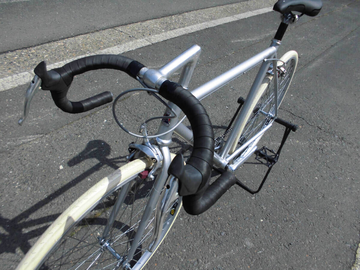 1円～フジ Fuji ロードバイク stroll シルバー色 中古自転車 3221の画像3