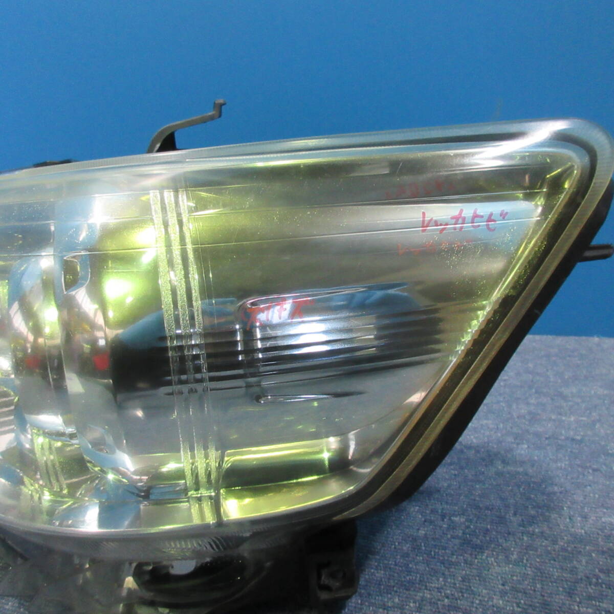 X TOYOTA Corolla Rumion NZE151N ZRE152N ZRE154N left headlight head light HID used 