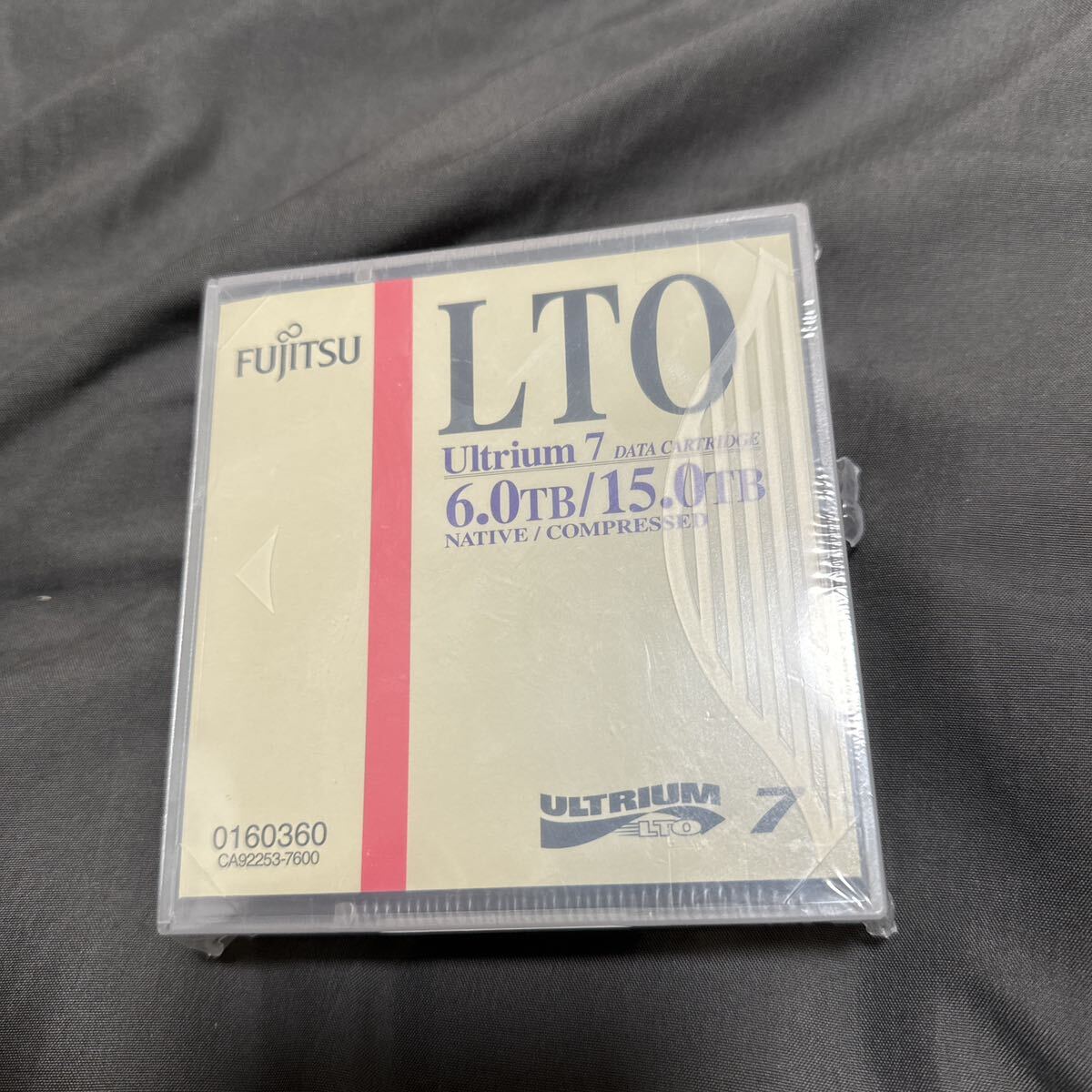 FUJITSU LTO7 LTOデータカートリッジ 6TB/15TB Ultrium7カートリッジテープの画像1