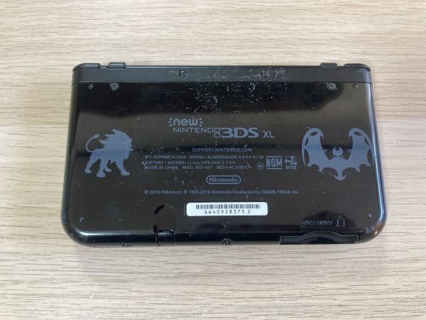 3DS 本体 New3DSLL ソルガレオ・ルナアーラ ブラック 本体傷有 【管理 17693】【C】の画像3