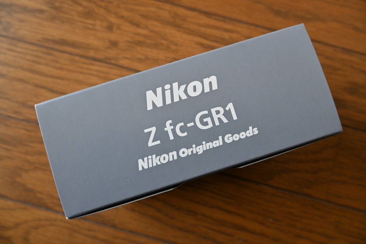 美品 NIKON（ニコン) Zfc-GR1　Zfc用エクステンショングリップ_画像1