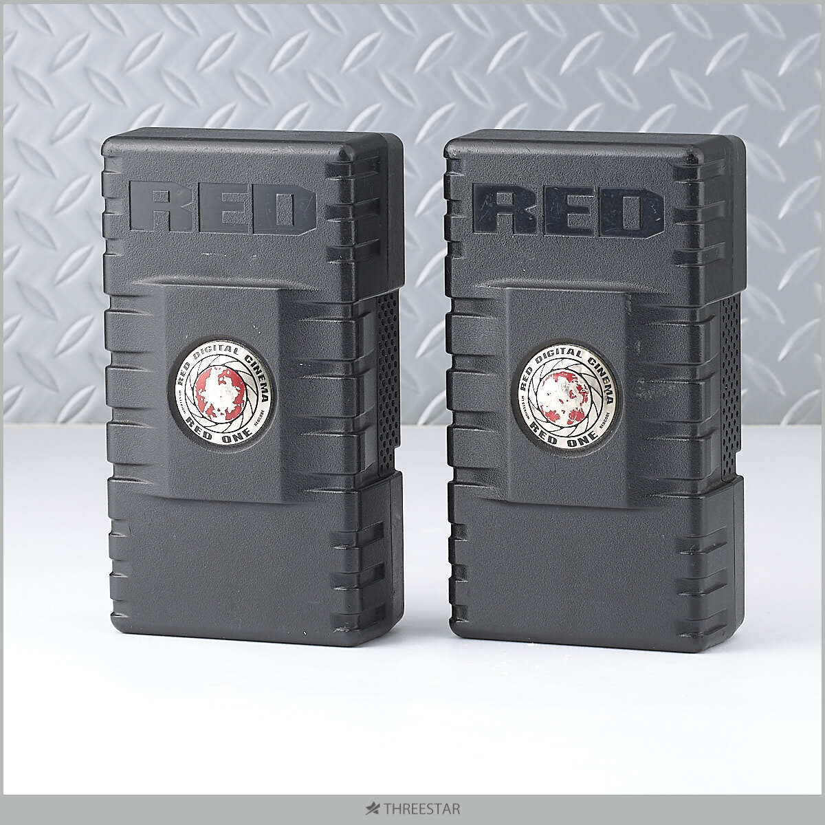 RED CVTR2 2ch リチウムイオンバッテリーチャージャー おまけ バッテリー1+1個付き Vマウント 【1】_画像4
