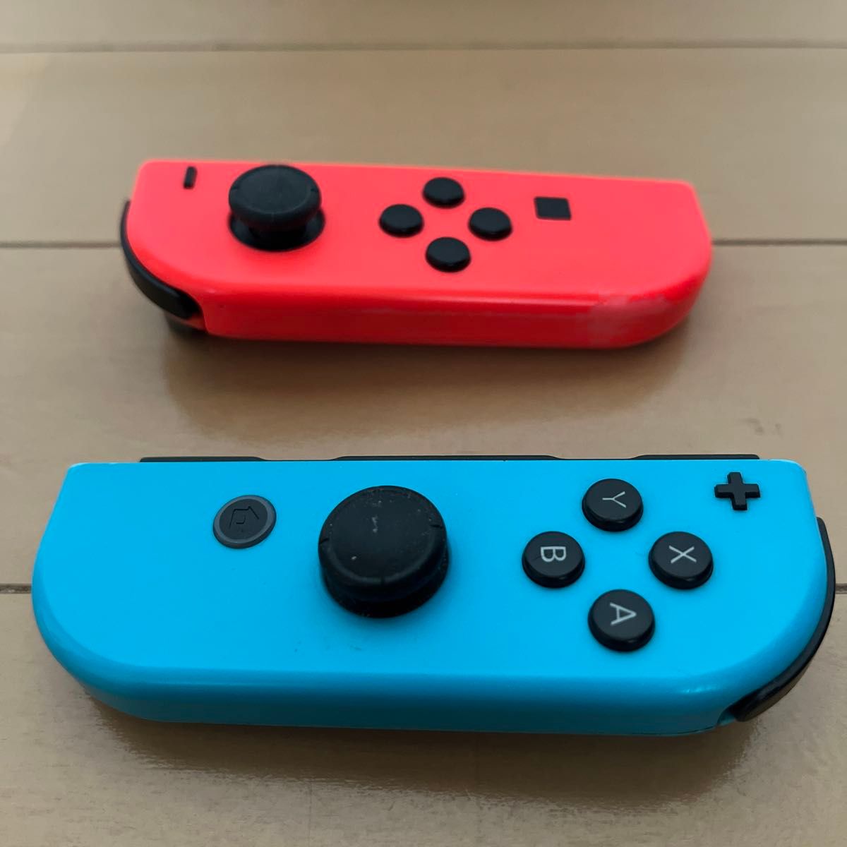 Nintendo Switch Joy-Con ネオンレッド ネオンブルー