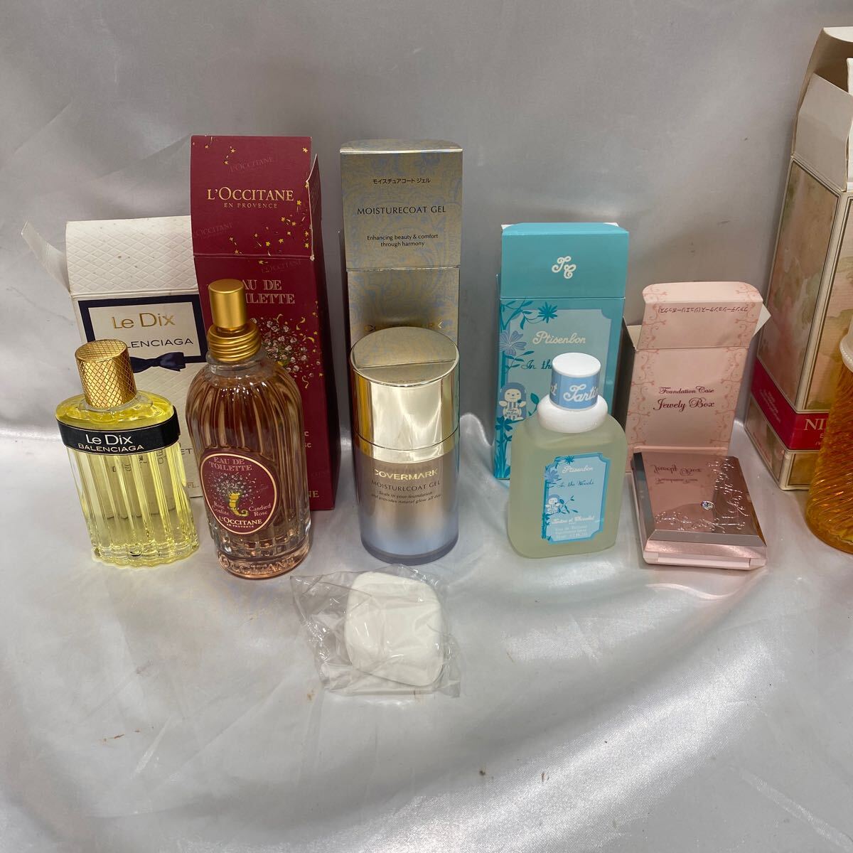 香水 化粧品 おまとめB Miss Dior/Nina Ricci/バレンシアガ/ロクシタン/LUSH/クロエ/shiro_画像9