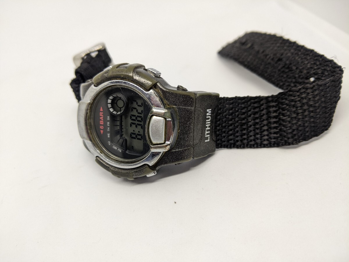 J-AXIS デジタル腕時計 カーキ 傷汚れあり 電池交換済 中古動作品 77 31_画像7