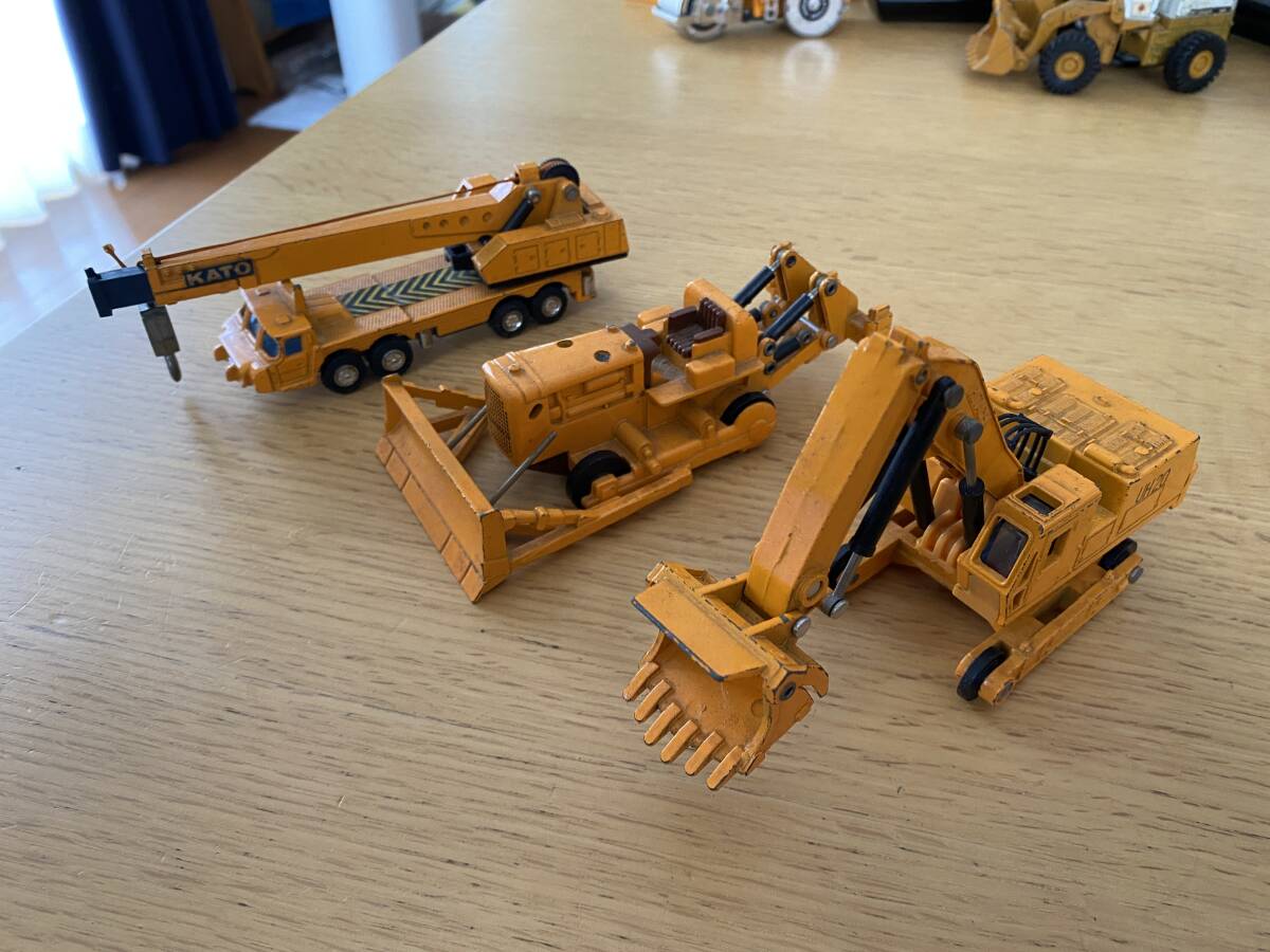  used minicar approximately 100 pcs together automobile construction machinery Tomica other mixing 