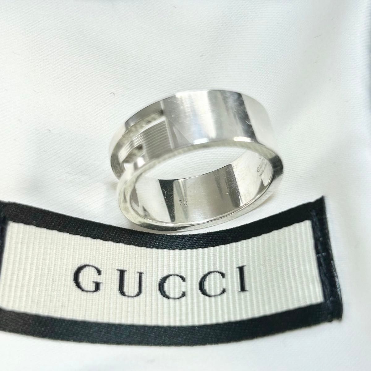 GUCCI グッチ ブランデッド リング 20号 指輪 シルバー ブランド GUCCI グッチ ブランデッド リング 20号 指輪 シルバー ブランド