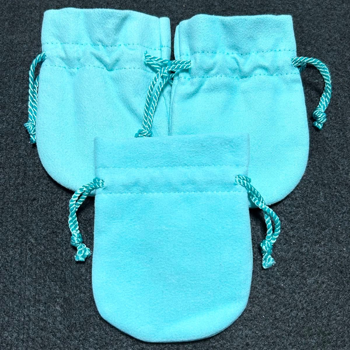 ティファニー　アクセサリー　ポーチ　巾着　袋　ケース　Tiffany ブルー　3枚　セット　美品