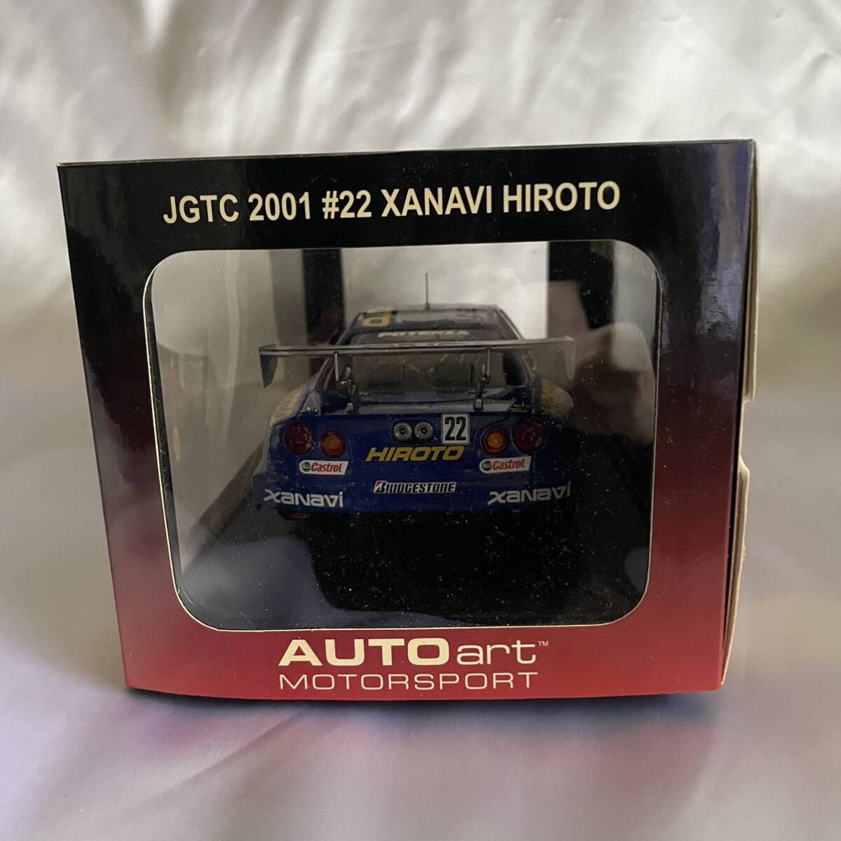 オートアート 1/18 ニッサン スカイライン JGTC 2001 #22 XANAVI HIROTO GTR R34