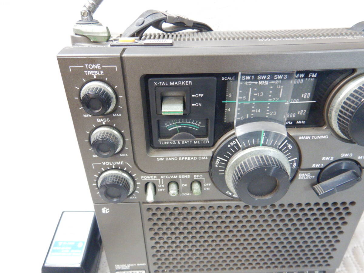 SONY　スカイセンサー　ICF-5900　ラジオ　短波　受信OK　ライト点かず　アンテナ手動操作_画像4