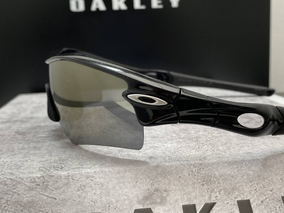 偏光★OAKLEYオークリーRADAR PATHレーダーパス 黒ブラック×シルバーロゴ/GOLD POLARIZEDゴールドミラー USA製 METAL調サングラス 90S Y2K_画像5