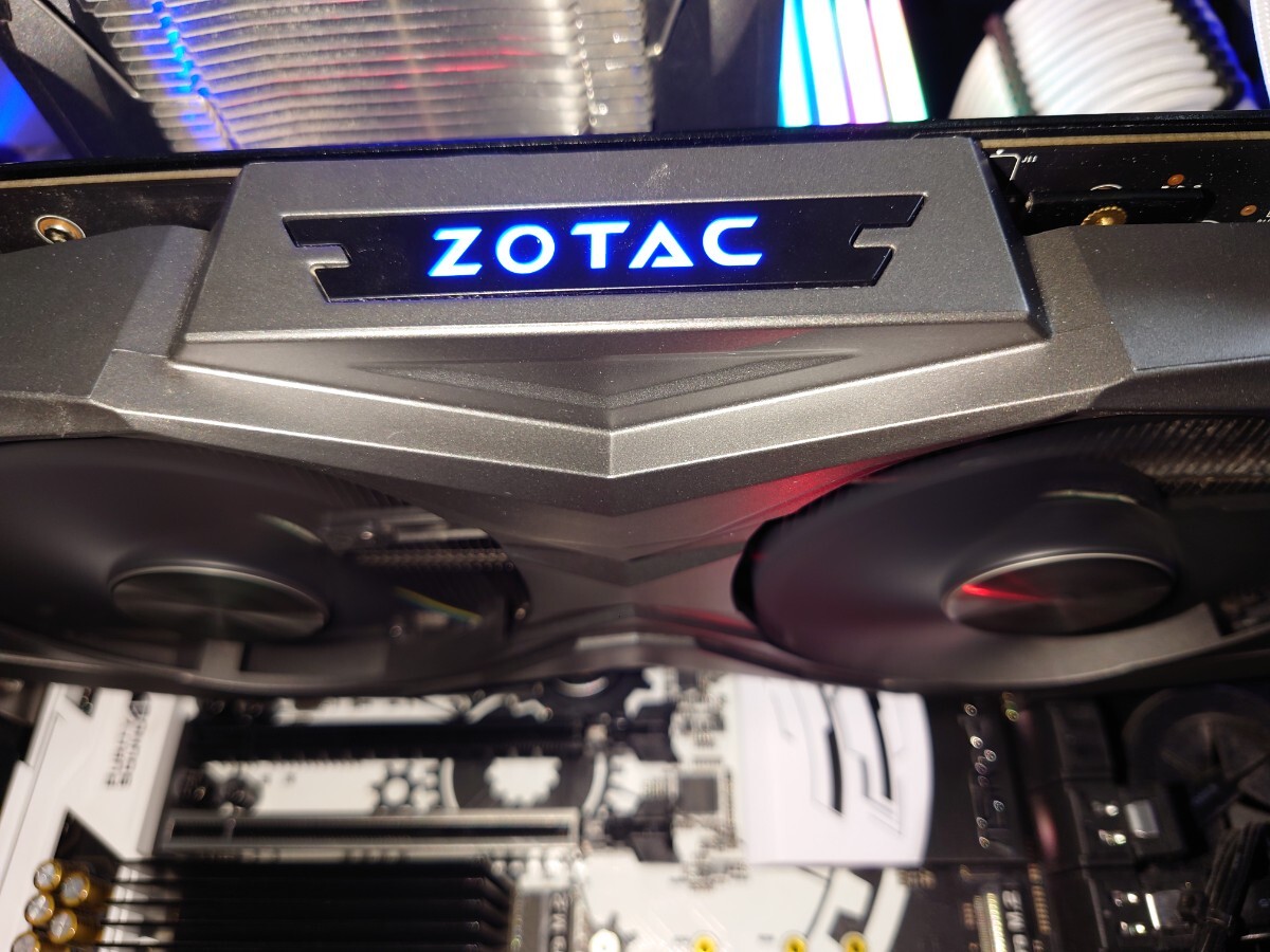 GeForce GTX1070ti ZOTAC 分解清掃グリス塗り直し済み 起動確認済み グラフィックカードの画像2