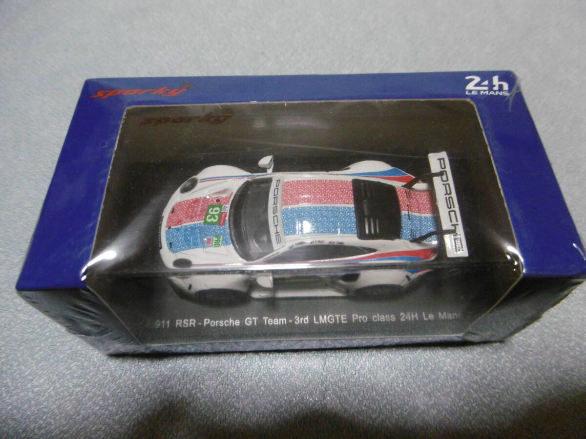 未開封新品 スパーク 1/64 Porsche 911 RSR #93 Porsche GT Team - 3rd LMGTE Pro class 24H Le Mana 2019の画像7