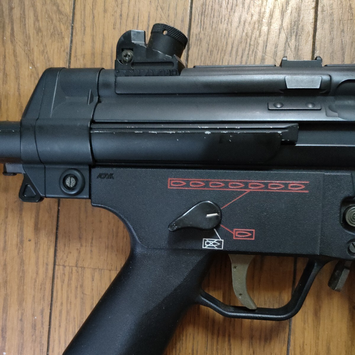 東京マルイ スタンダード電動ガン H&K MP5 SD6 動作確認済 ジャンク扱いの画像5