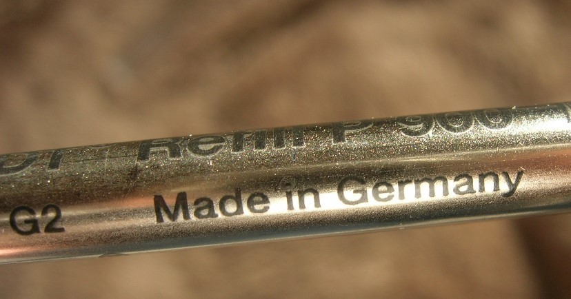 ドイツ製 SCHMIDT P900　高級ボールペンリフィル ・インク＝ブルー　（パーカー タイプ Parker )２本セット "F" 定形８４円_画像2