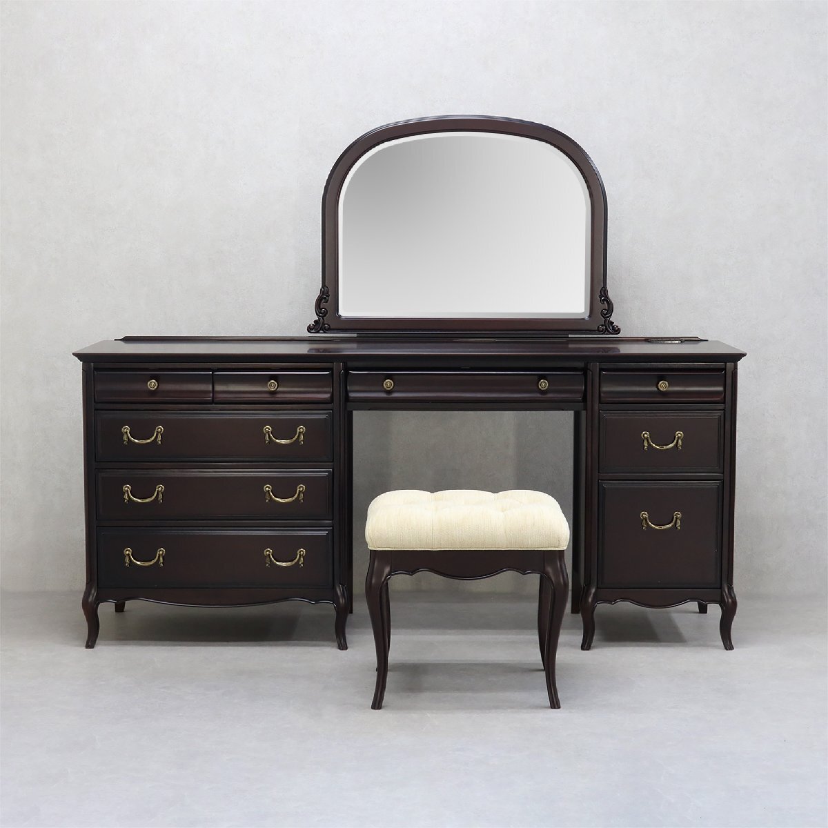 TOKAI KAGU/ Tokai furniture industry MilanaD mirror naD dresser desk 160 3 point set ( desk 160* mirror * stool ) Manufacturers direct delivery commodity installation included 