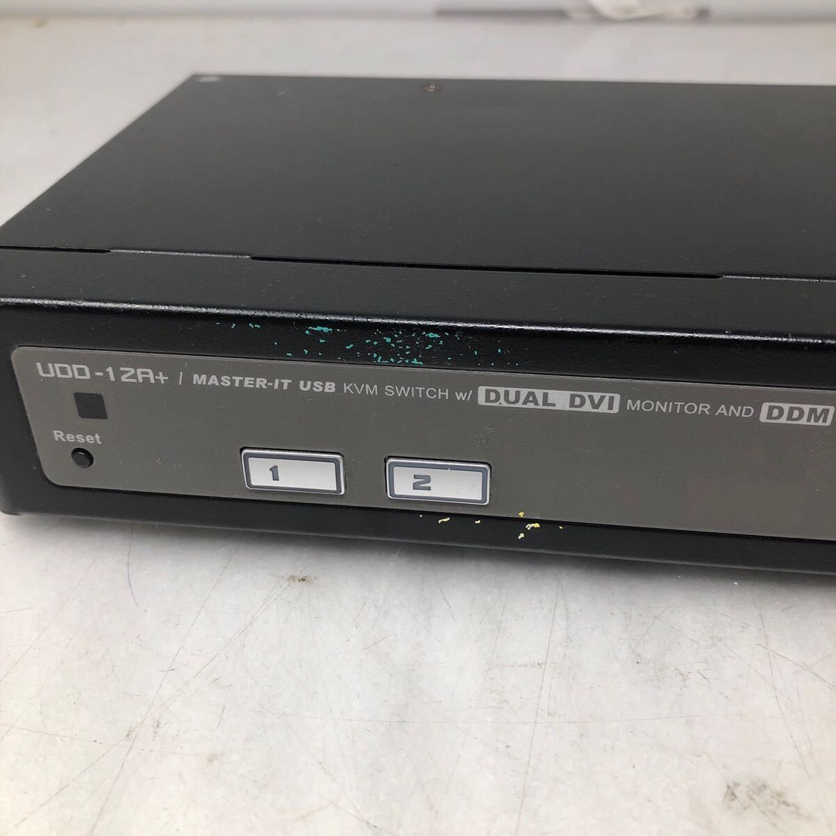 CONNECTPRO Dual DVI UDD-12A+ デュアルモニター 切り替え ネットワーク 分配器_画像3