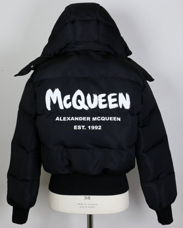 ALEXANDER McQUEEN アレキサンダーマックイーン Short Padding Jacket 36 中綿 ロゴ フード ボンバー ジャケット 672752 QEADE 黒 b7855