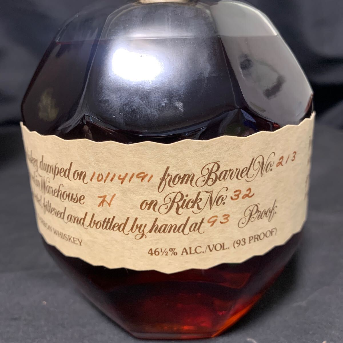 未開栓 Blanton's BOURBON WHISKY ブラントン バーボン ウイスキー 46.5% 750ml 箱 巾着付き 古酒 お酒 1991年 Blantons _画像7