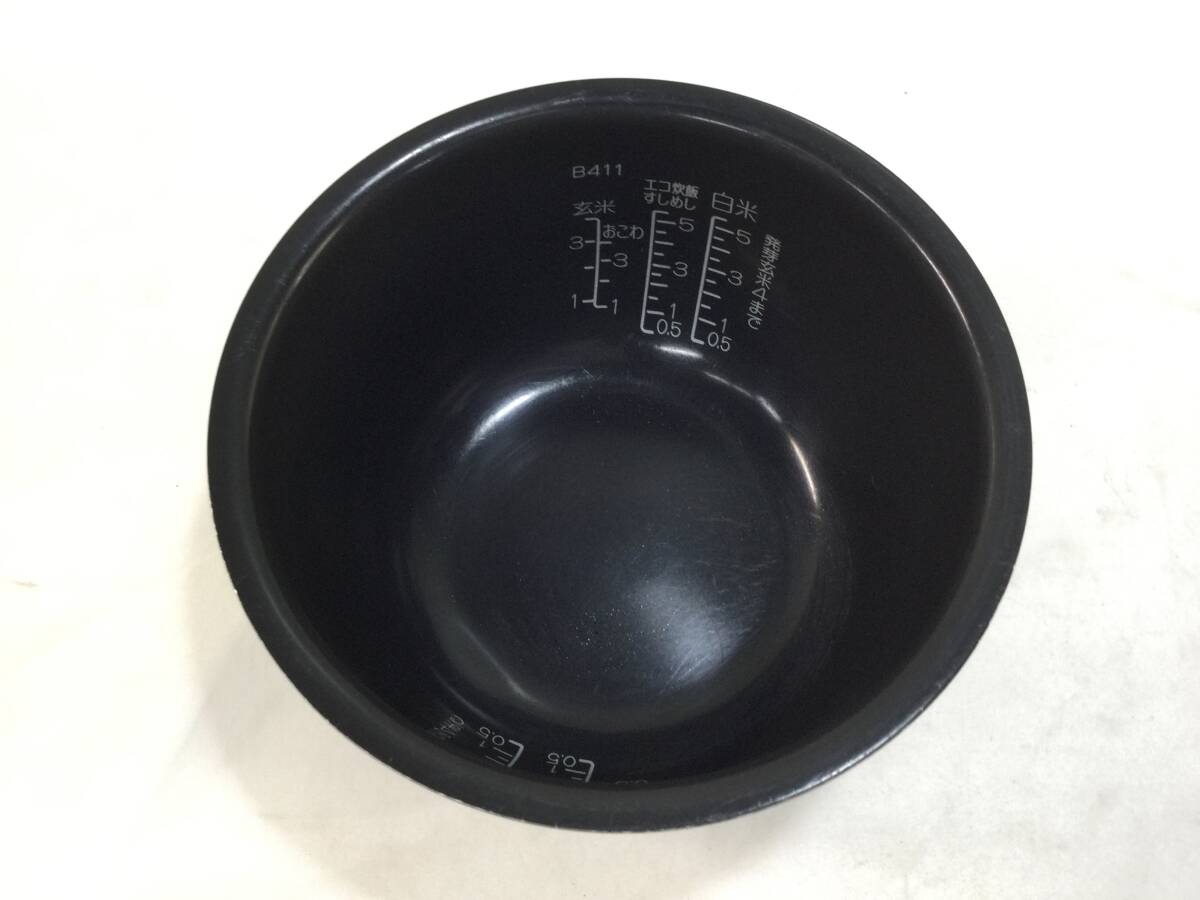 【981】中古品 ZOJIRUSHI IH炊飯器 NP-VN10 5.5合炊き 2015年製 _画像5