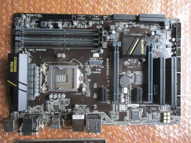  Junk GIGABYTE motherboard GA-Z170-HD3PIO panel, screw attached 