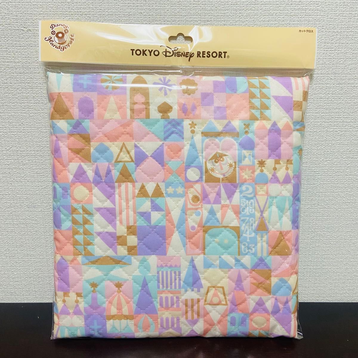 ディズニーリゾート限定 カットクロス キルティング イッツア ディズニーリゾート限定 カットクロス キルティング イッツア