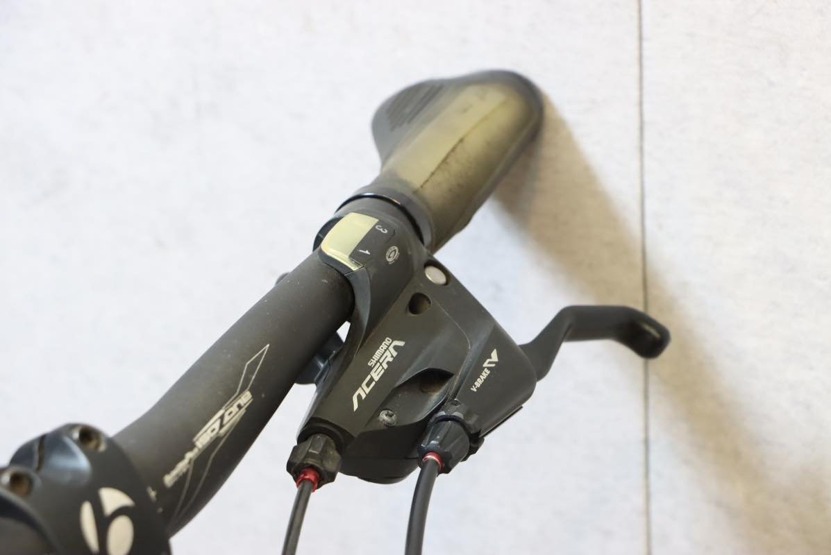 ■TREK トレック 7.4 FX クロスバイク SHIMANO 3X9S サイズ20 2012年モデル_画像6