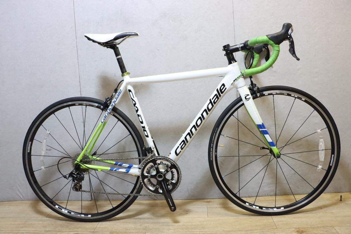 ■cannondale キャノンデール CAAD10 エントリーロード SHIMANO 105 5700 2X10S サイズ52 2013年モデル_画像1