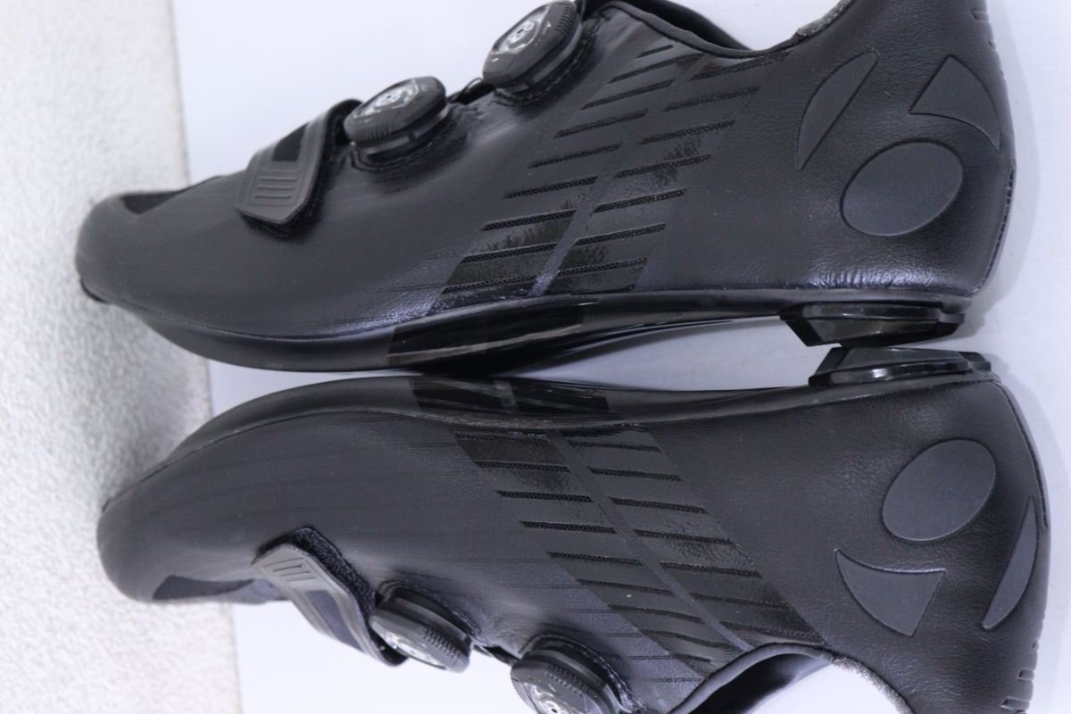 売上実績NO.1 4500円 △BONTRAGER サイズ26.3cm EU41 RD XXX ボントレガー 26cm~