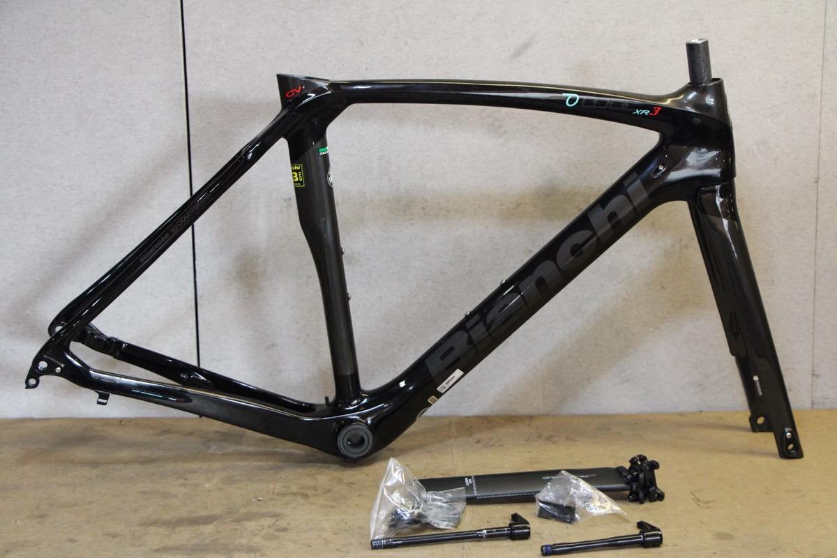 □Bianchi ビアンキ OLTRE XR3 DISC カーボンフレーム 2021年 53size_画像1