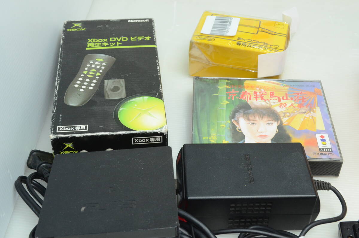 ゲームキューブ　オレンジ　本体（きれいです）、ACアダプタ、３DO　ソフト、メガドライブ　コントローラーほか　ジャンクで_画像6