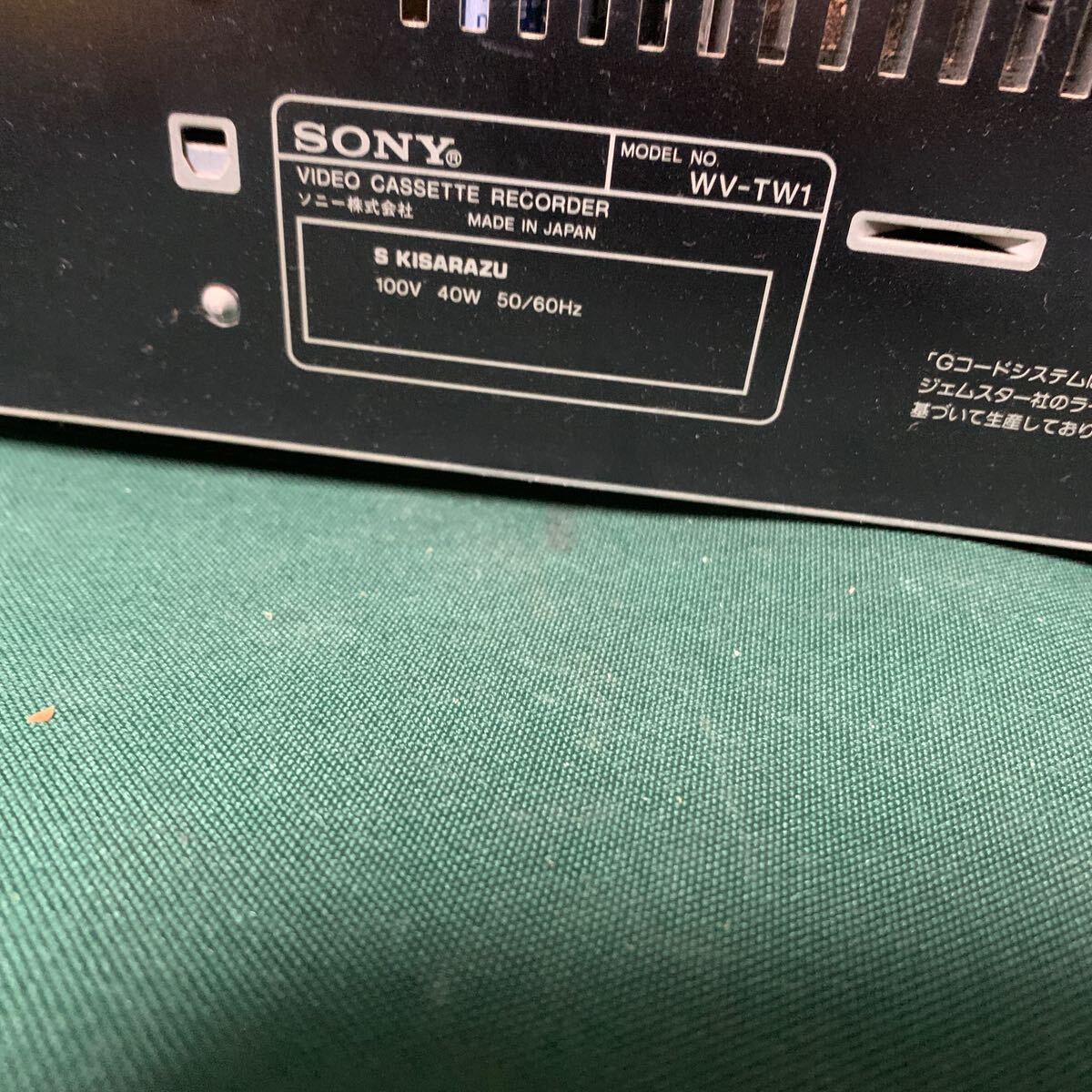 SONY ソニー VHS ビデオデッキ WV-TW1 NTSC 中古　通電のみジャンクで出品_画像5