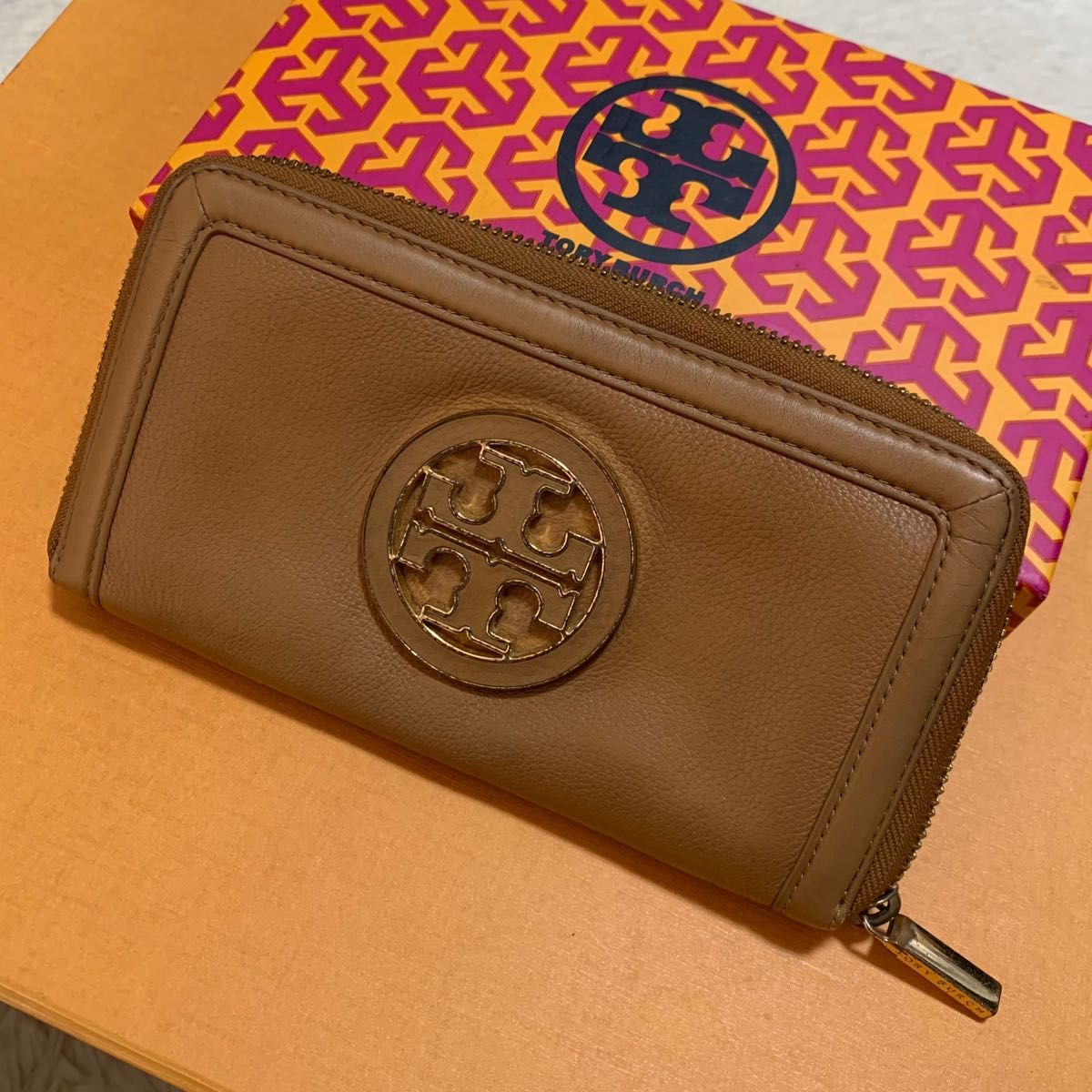 Tory Burch・トリーバーチ：長財布 小銭入れ レディース コインケース キーケース 財布 ラウンドファスナー セット売り