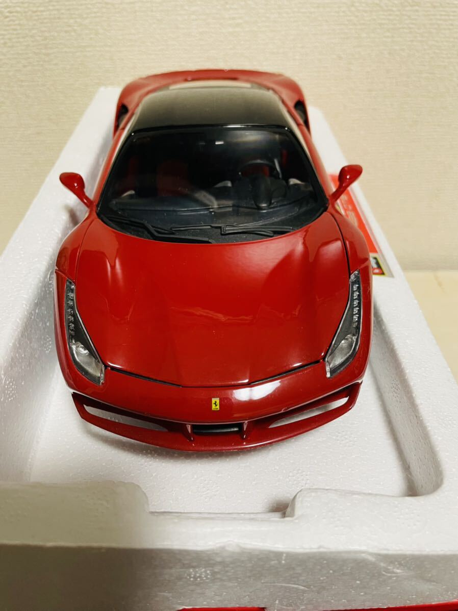 1/18 BBurago Ferrari 488GTB red&black burago Ferrari