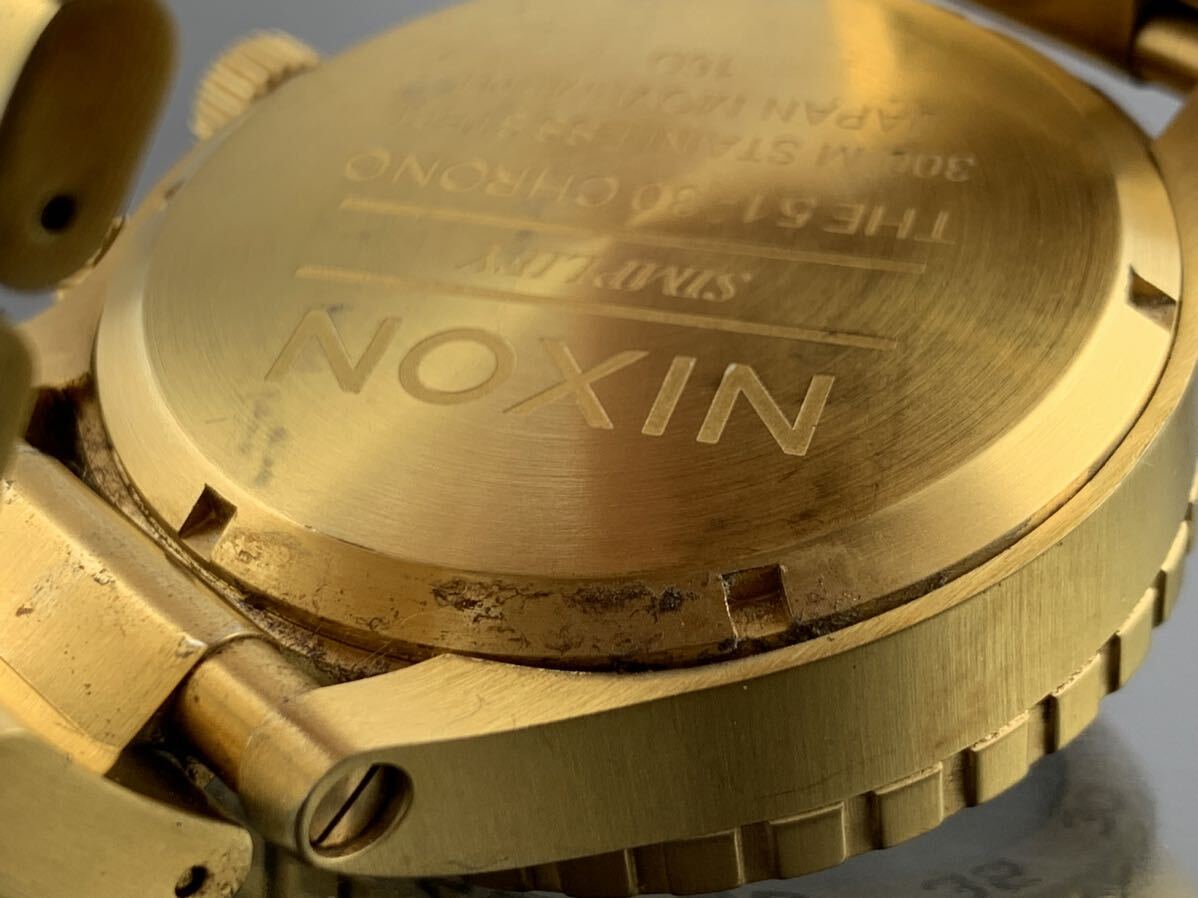 [A1278]1円～☆メンズ腕時計 クォーツ ニクソン NIXON クロノグラフ THE51-30 ゴールドカラー 動作品_画像6
