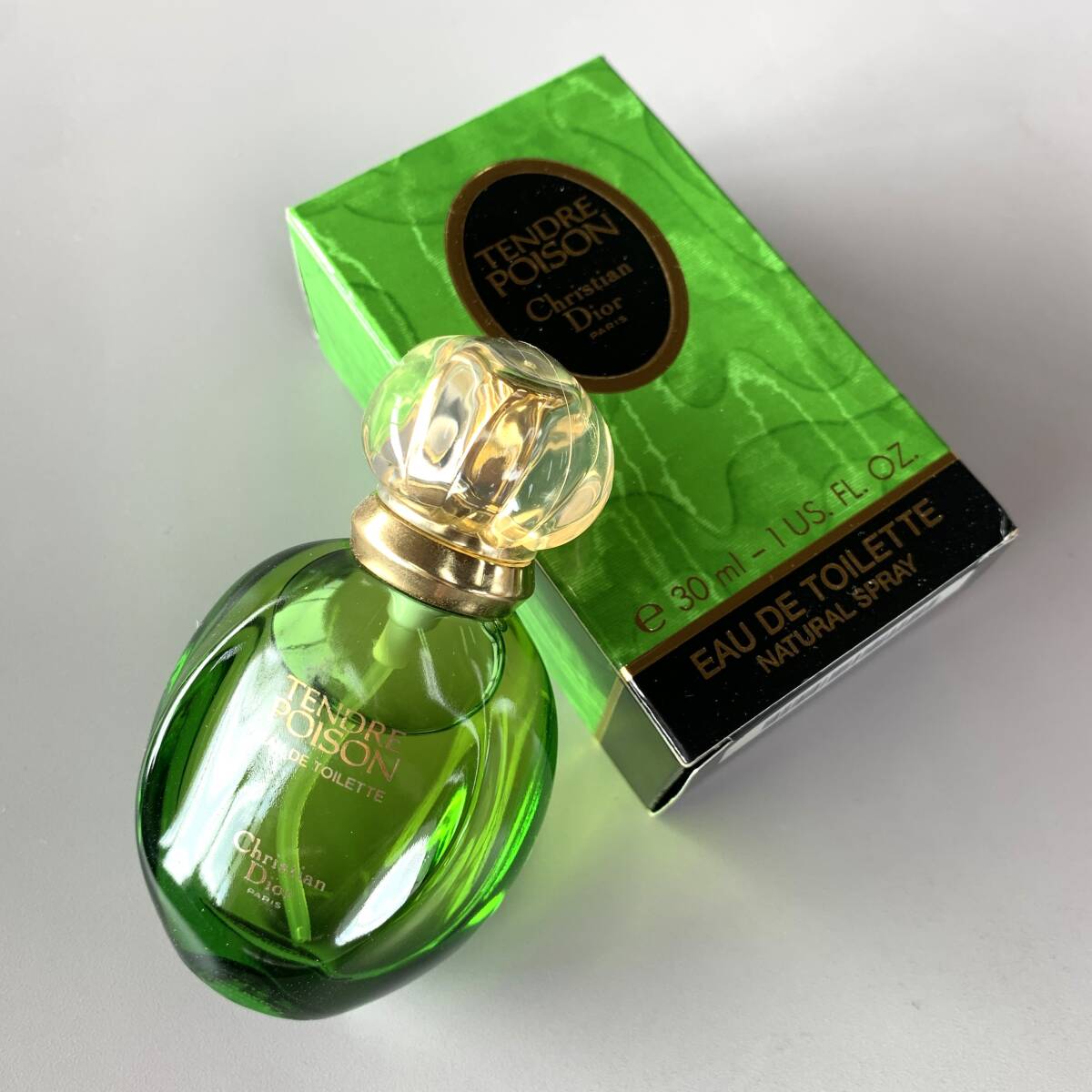 【新品】 Dior TENDRE POISON ディオール　タンドゥル プワゾン　30ml　クリスチャンディオール　香水　廃盤　レア　緑　グリーン_画像1