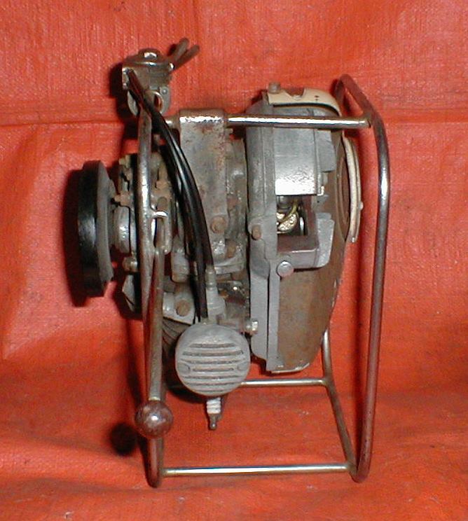 ** Bridgestone /BS motor 31 type / Bambi - number /BAM-BEE/ bicycle bike /batabata[ rare cut model engine ]**